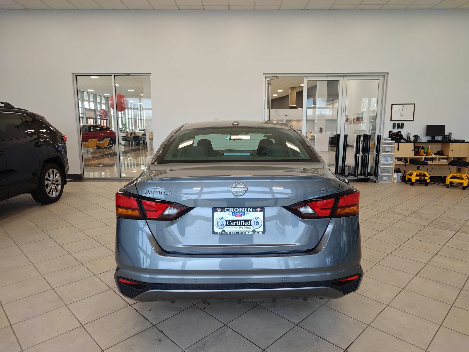 Used 2024 Nissan Altima 2.5 SV image 4