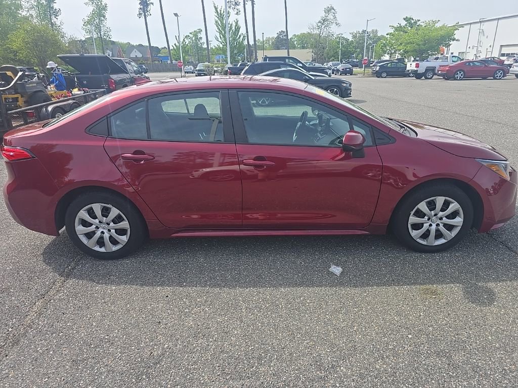 Certified 2023 Toyota Corolla LE image 4