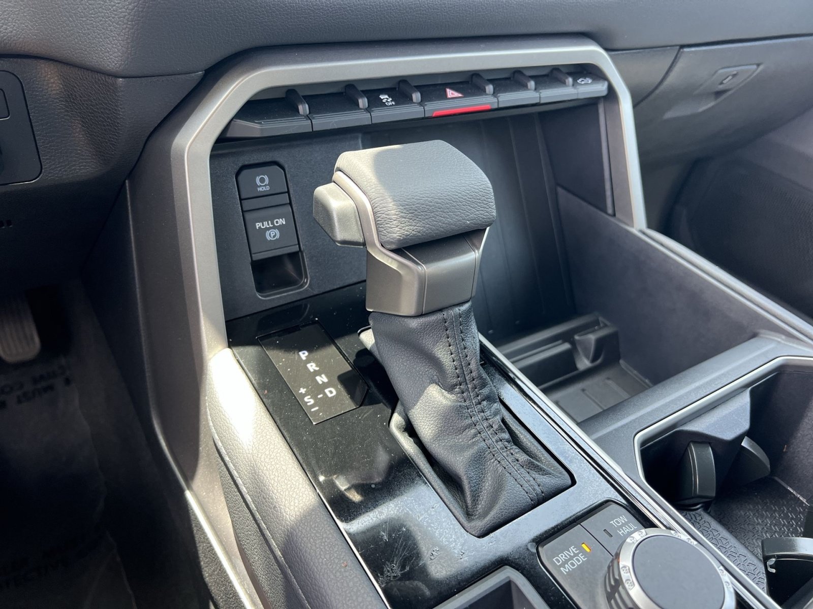 Used 2026 Toyota Tundra Limited AWD/4WD image 22