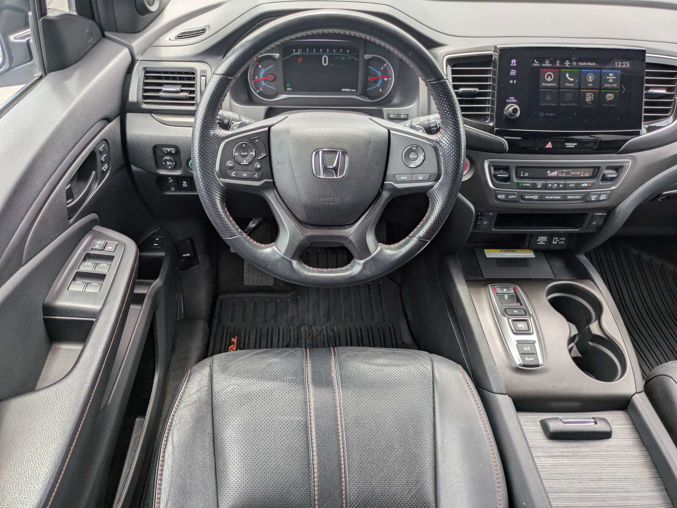 Used 2022 Honda Pilot TrailSport image 4