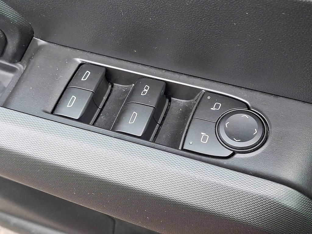 Used 2023 Chevrolet Colorado Trail Boss w/ Advanced Trailering Package image 26