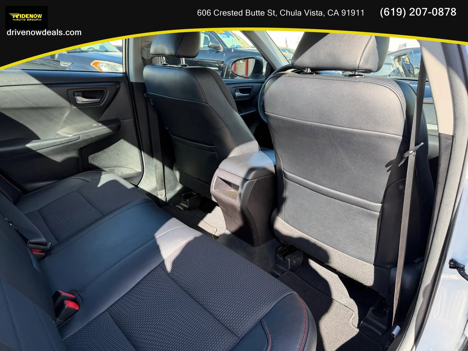 Used 2016 Toyota Camry SE image 18