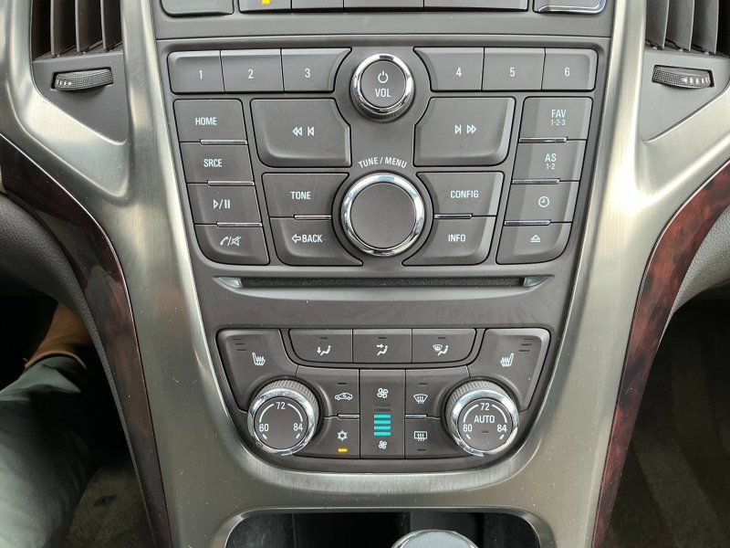 Used 2015 Buick Verano Convenience FWD image 22