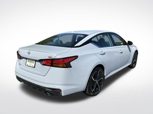 Used 2025 Nissan Altima 2.5 SR FWD image 6