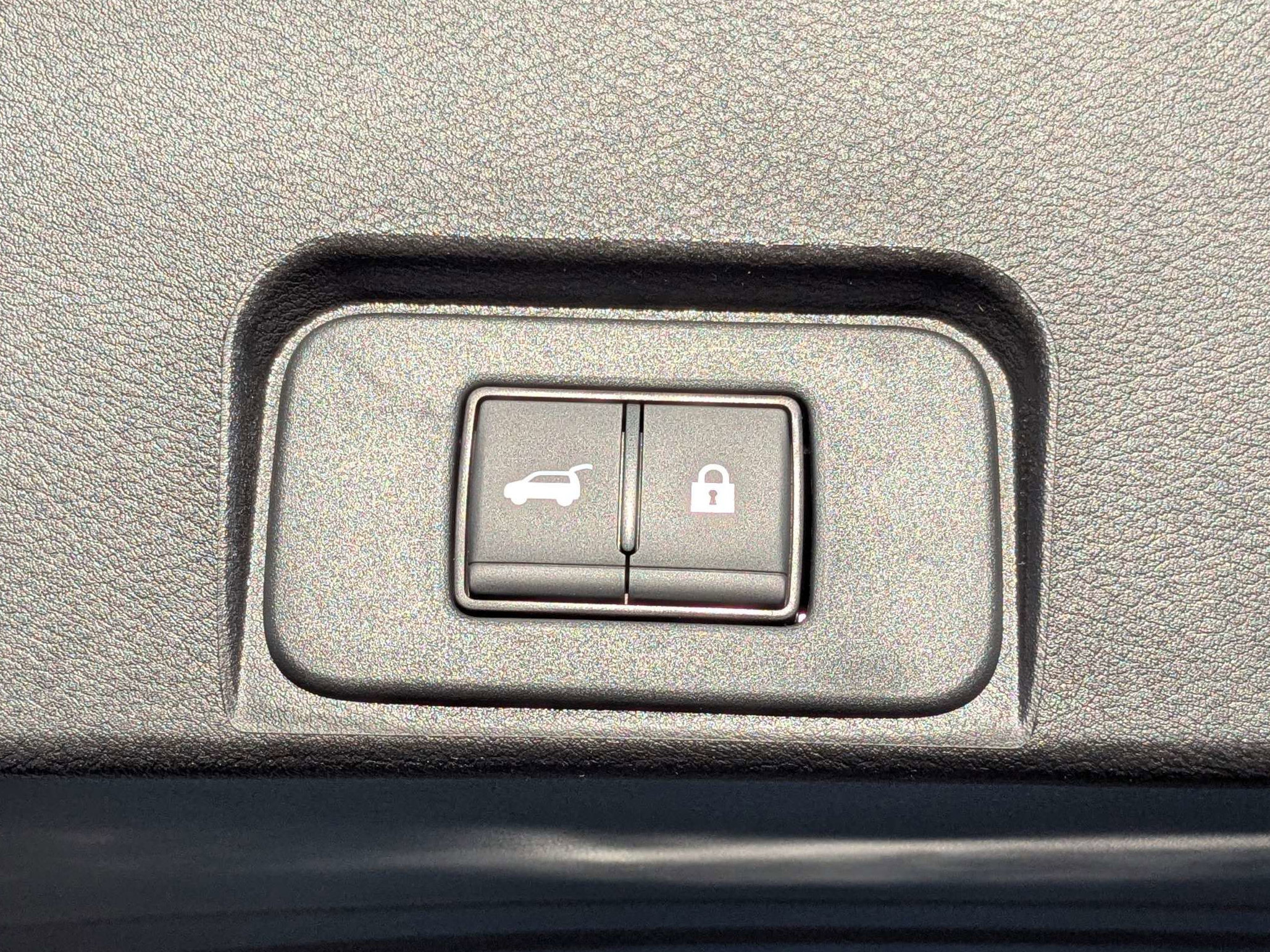 New 2026 Nissan Rogue SV image 30