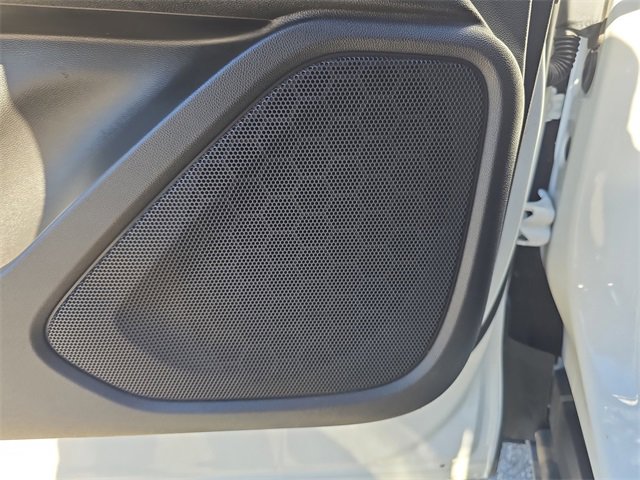 Used 2024 GMC Terrain SLT image 14