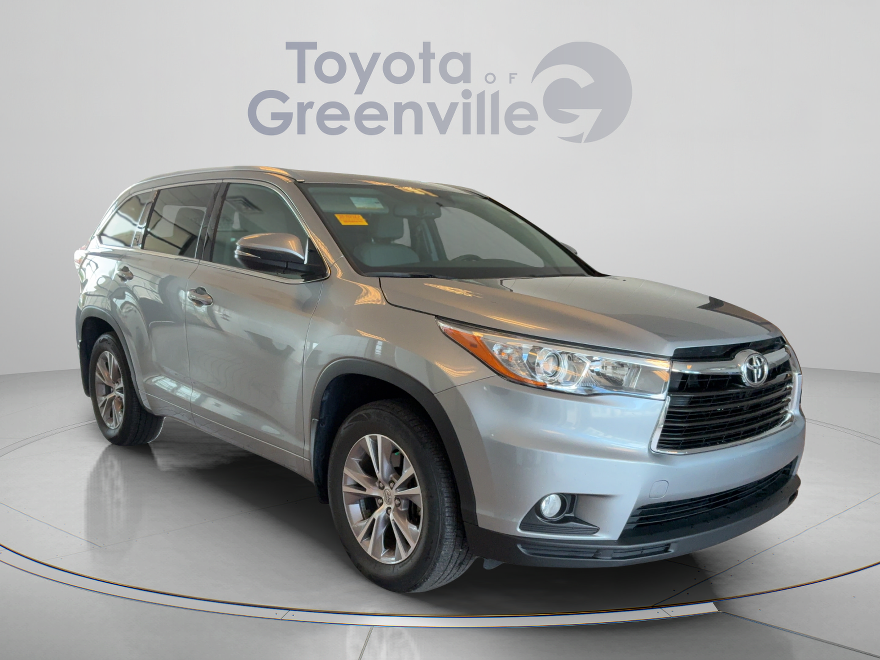 Used 2015 Toyota Highlander XLE AWD/4WD image 8