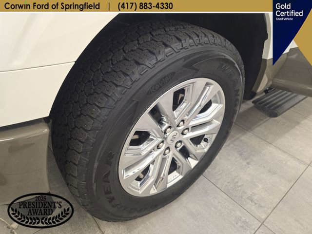 Certified 2025 Ford F150 King Ranch w/ FX4 Off-Road Package AWD/4WD image 44