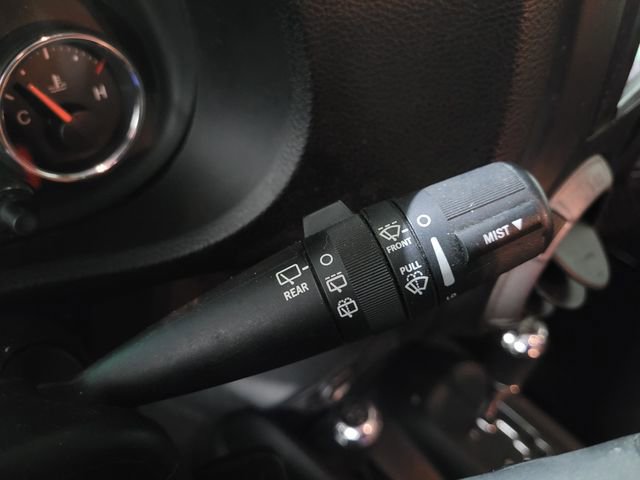 Used 2012 Jeep Wrangler Sport image 29