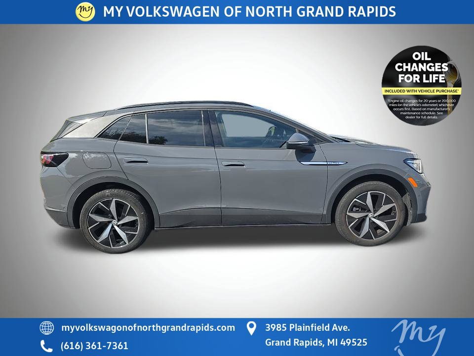 Used 2023 Volkswagen ID.4 Pro S AWD/4WD image 3