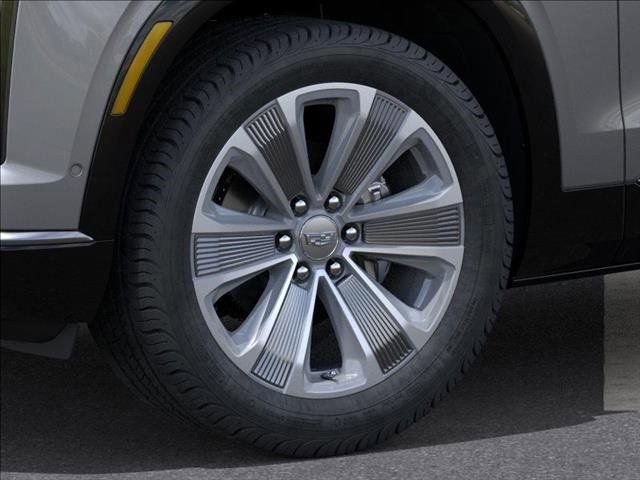 New 2026 Cadillac Vistiq Luxury w/ LPO, Floor Liner Package image 9