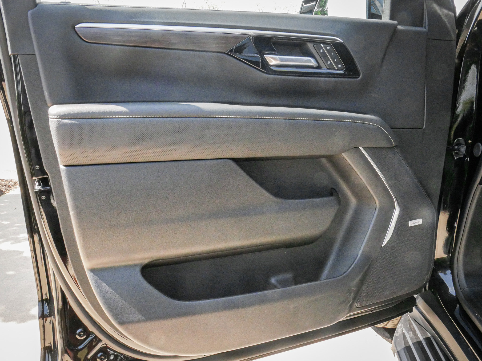 Used 2026 Chevrolet Tahoe Premier w/ Sun And Tow Package image 14