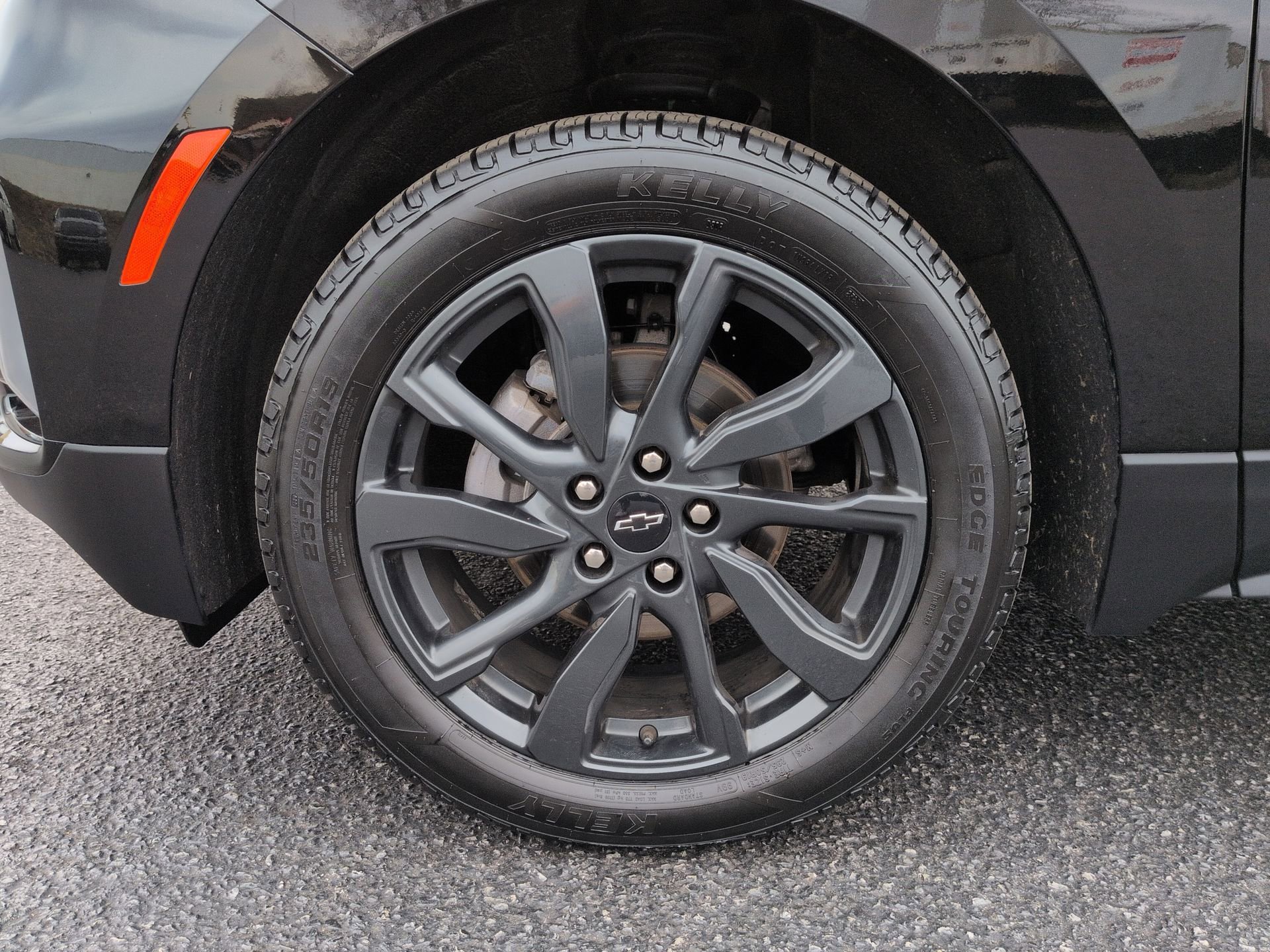 Certified 2023 Chevrolet Equinox RS AWD/4WD image 33