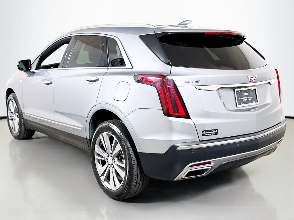 Used 2025 Cadillac XT5 Premium Luxury FWD image 6