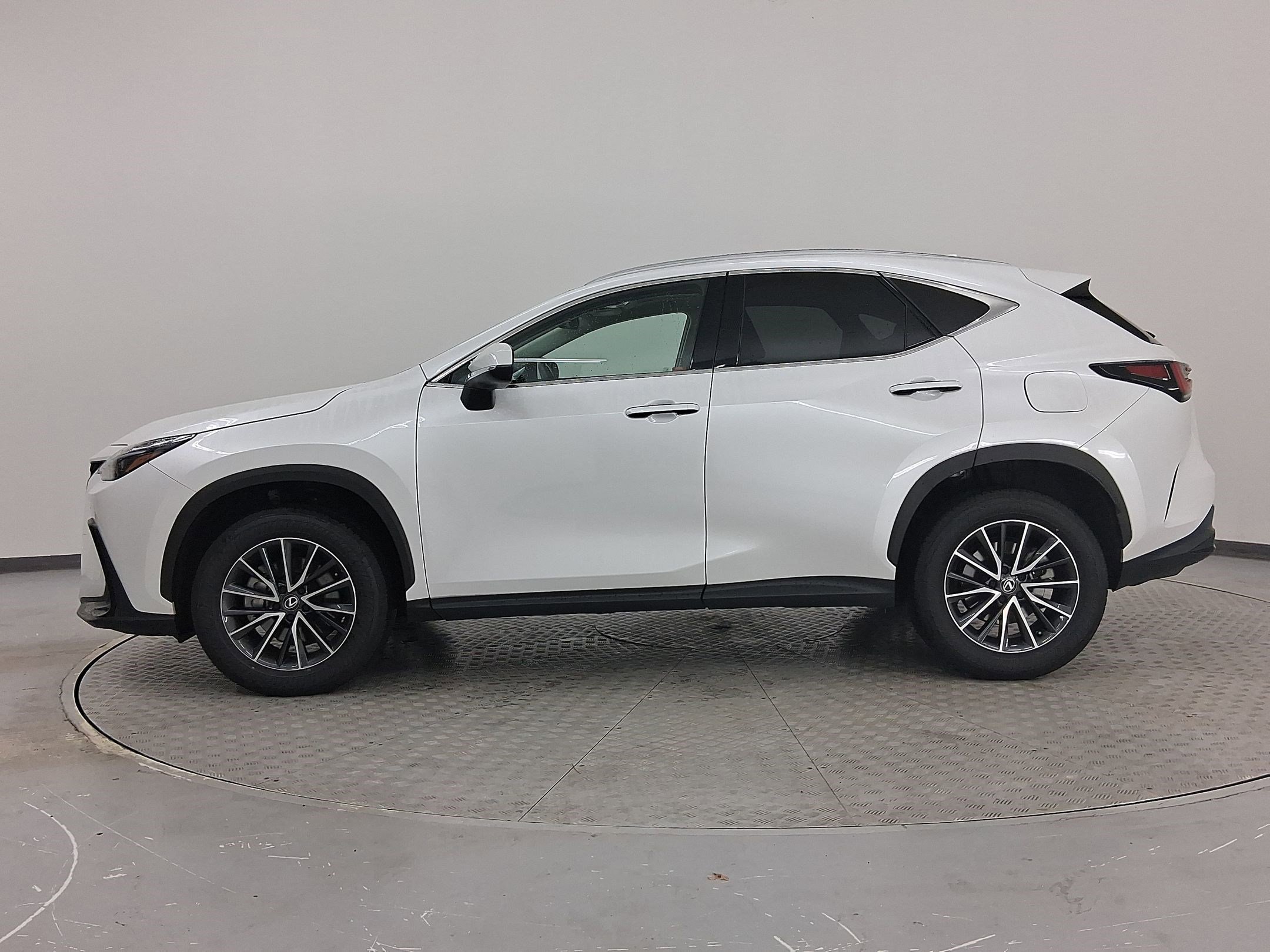 Certified 2025 Lexus NX 350 AWD w/ Premium Package image 2