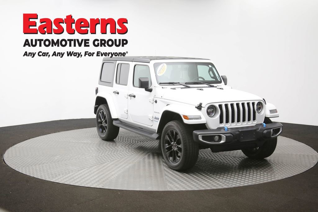 Used 2023 Jeep Wrangler Unlimited Sahara AWD/4WD image 54