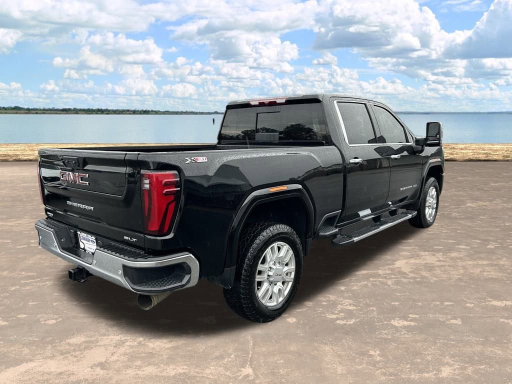 Used 2025 GMC Sierra 2500 SLT w/ SLT Premium Package image 5