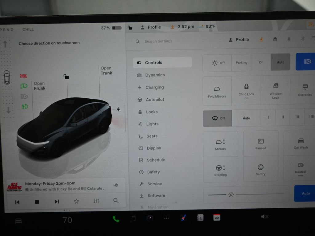 Used 2026 Tesla Model Y Long Range image 12