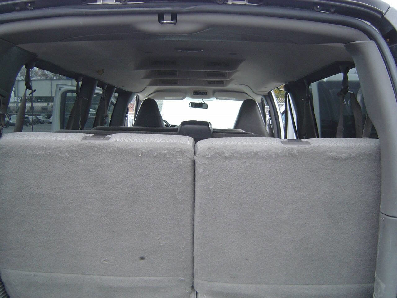 Used 2018 GMC Savana 3500 LT w/ LT Preferred Equipment Group image 11