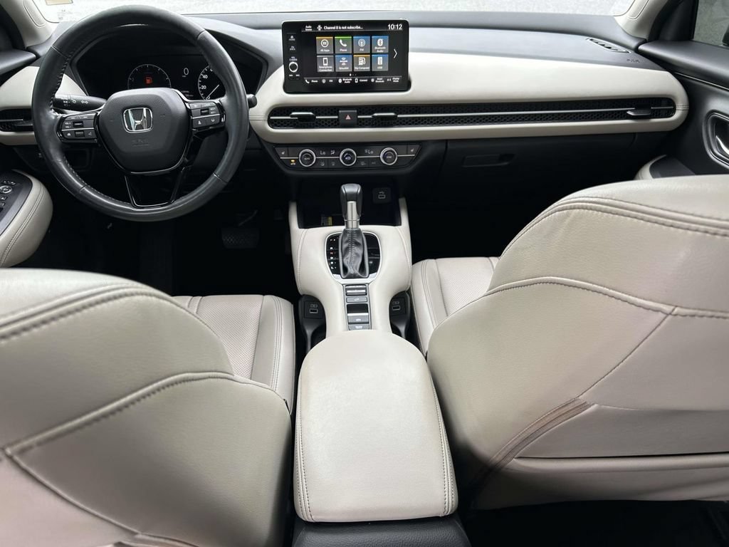Used 2023 Honda HR-V EX-L image 11