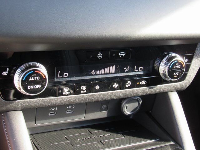 New 2026 Mitsubishi Outlander Trail Edition image 17