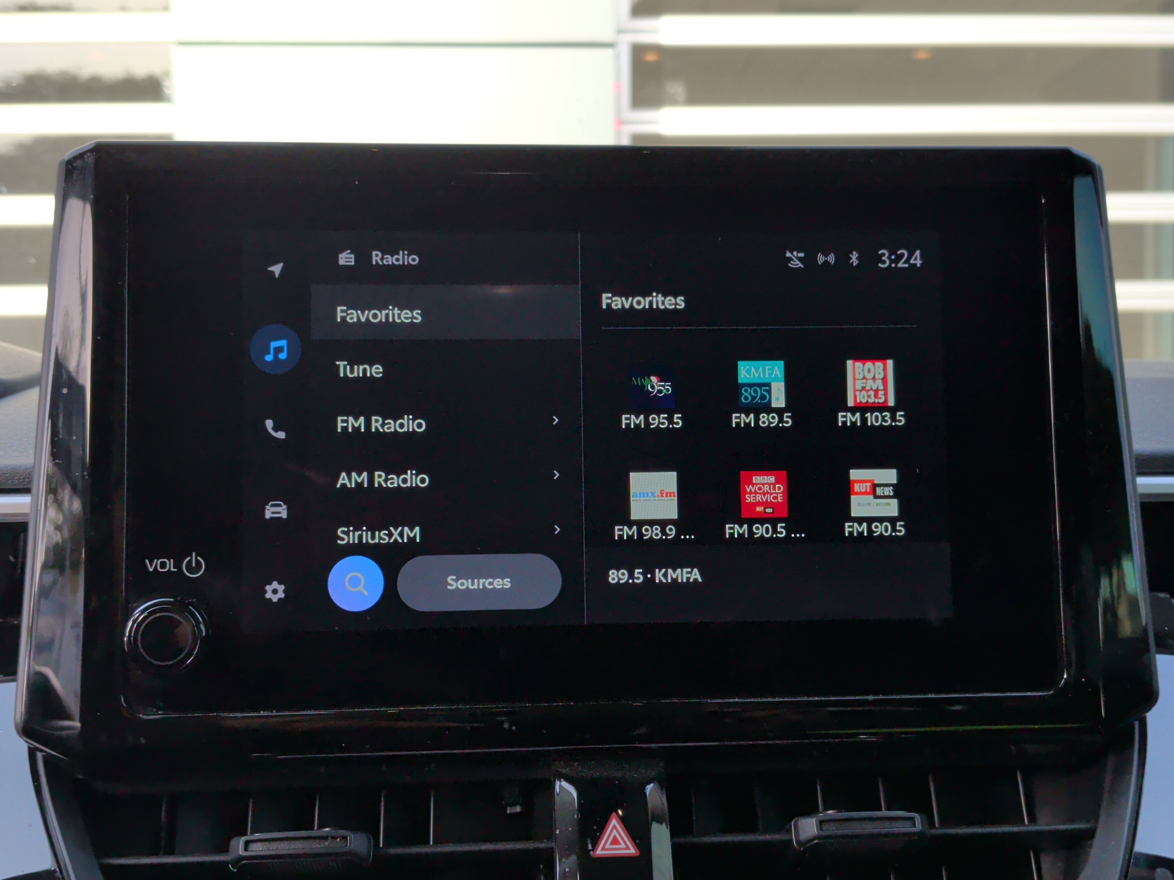 Used 2023 Toyota Corolla LE image 15