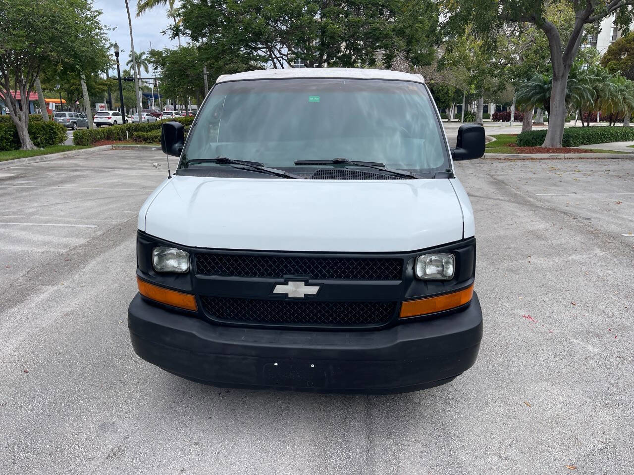 Used 2004 Chevrolet Express 1500 RWD image 12