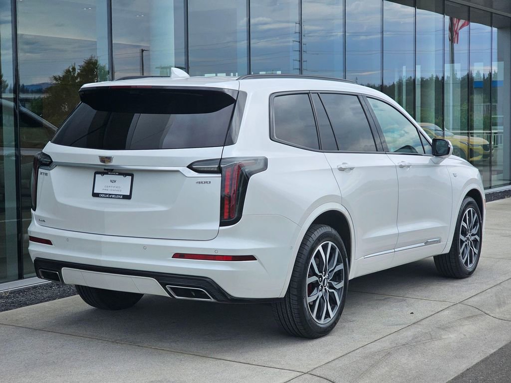 Certified 2022 Cadillac XT6 Sport w/ Technology Package AWD/4WD image 5