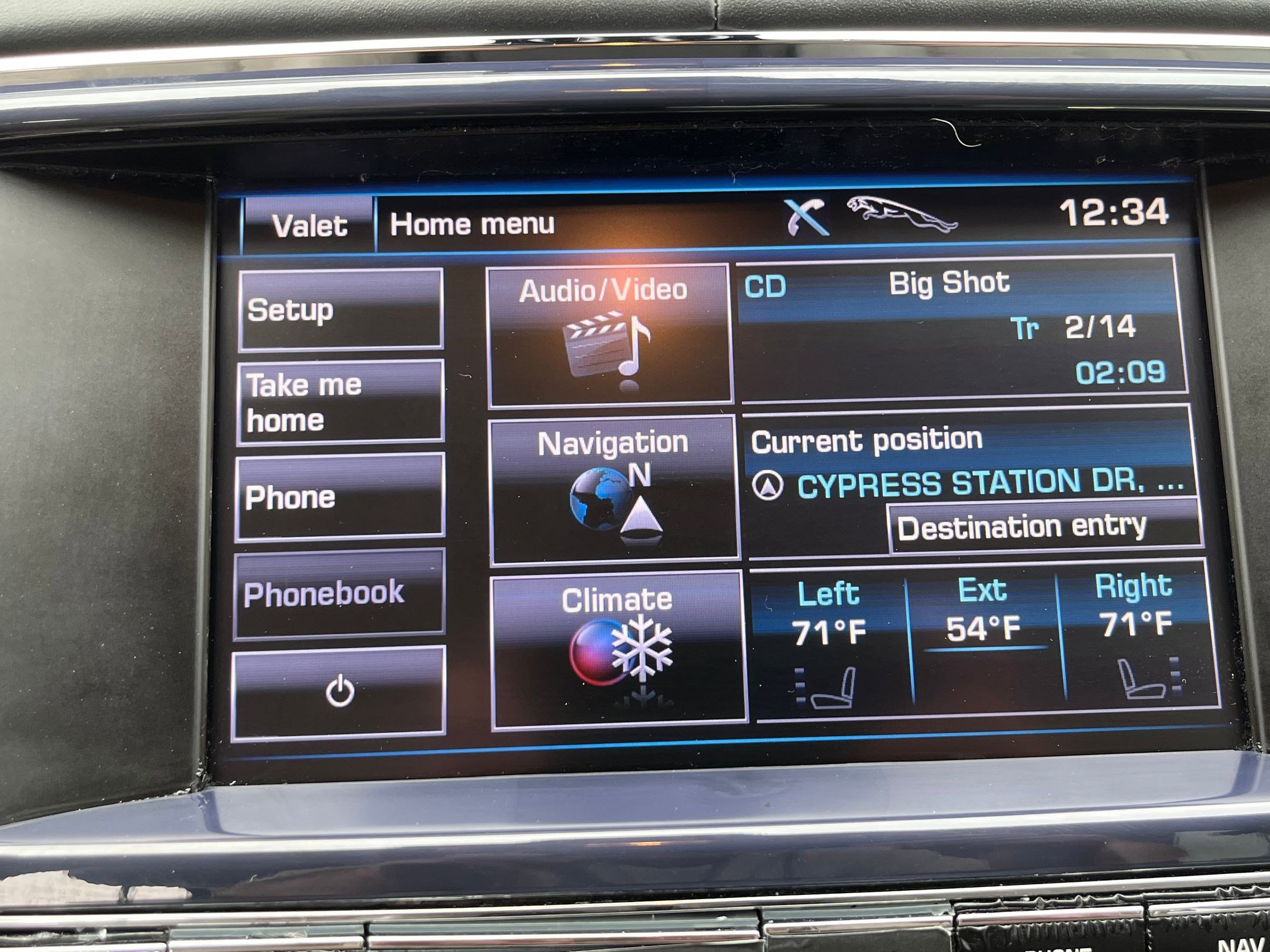 Used 2013 Jaguar XJ image 25