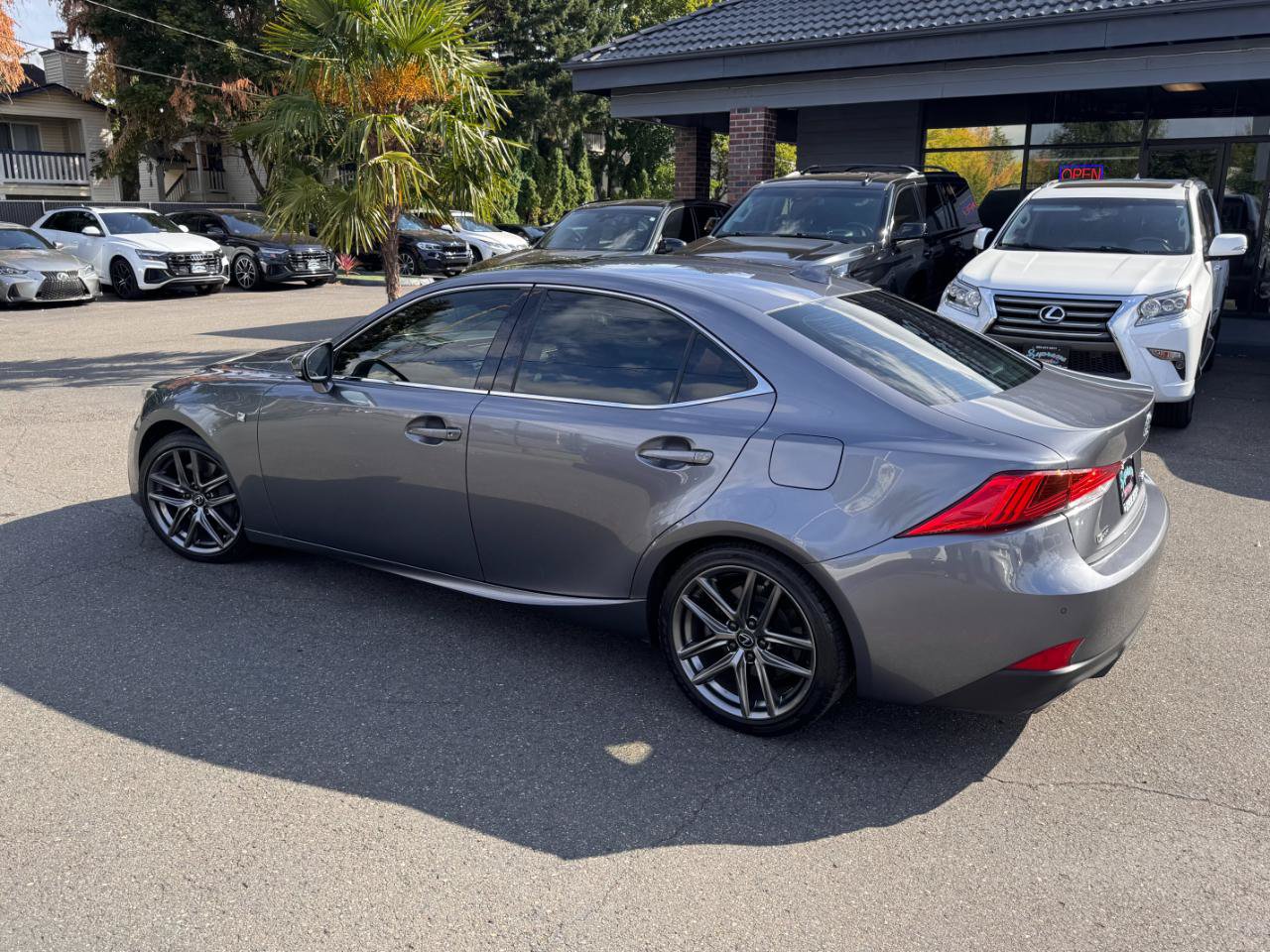 Used 2019 Lexus IS 350 F Sport RWD image 9
