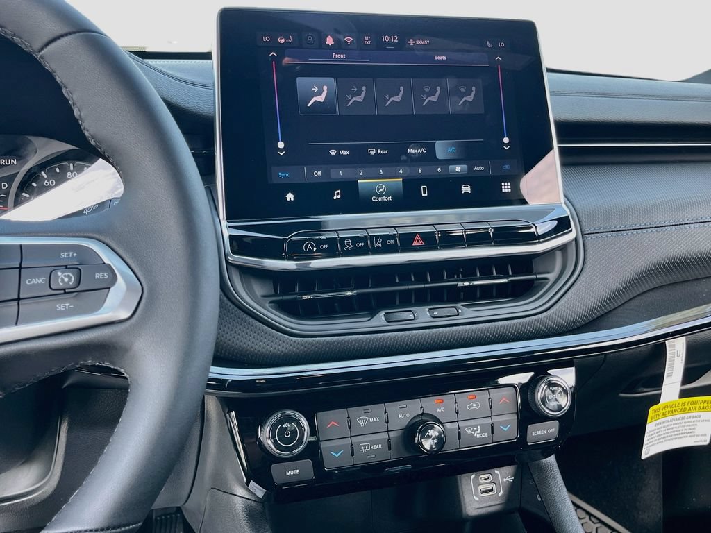 New 2026 Jeep Compass Latitude AWD/4WD image 15