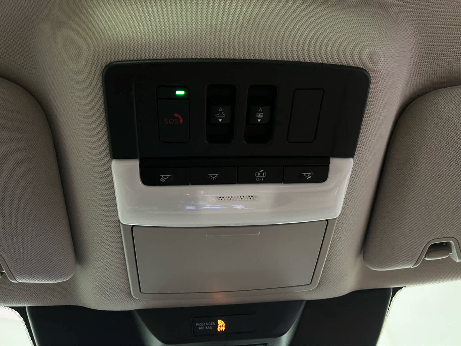 Used 2023 Nissan Pathfinder Platinum image 15