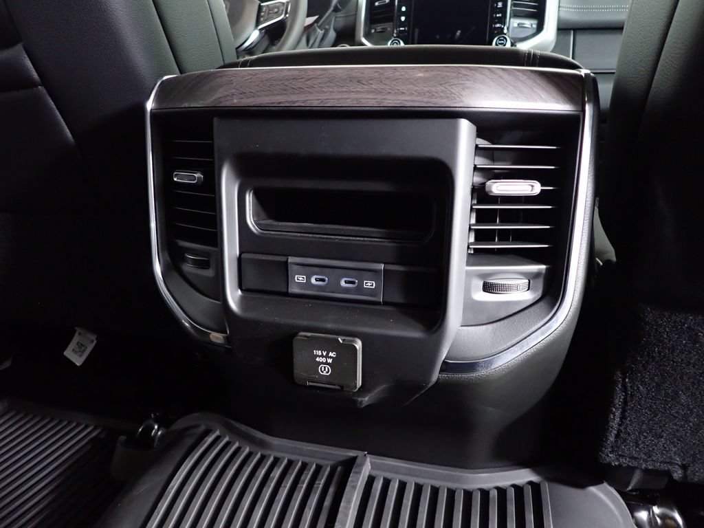 New 2026 RAM 2500 Laramie w/ Night Edition AWD/4WD image 37