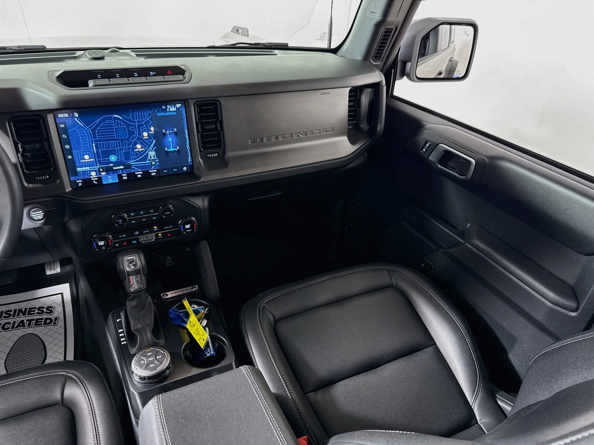Certified 2026 Ford Bronco Badlands AWD/4WD image 3