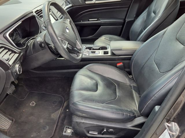 Used 2019 Ford Fusion Titanium AWD/4WD image 11