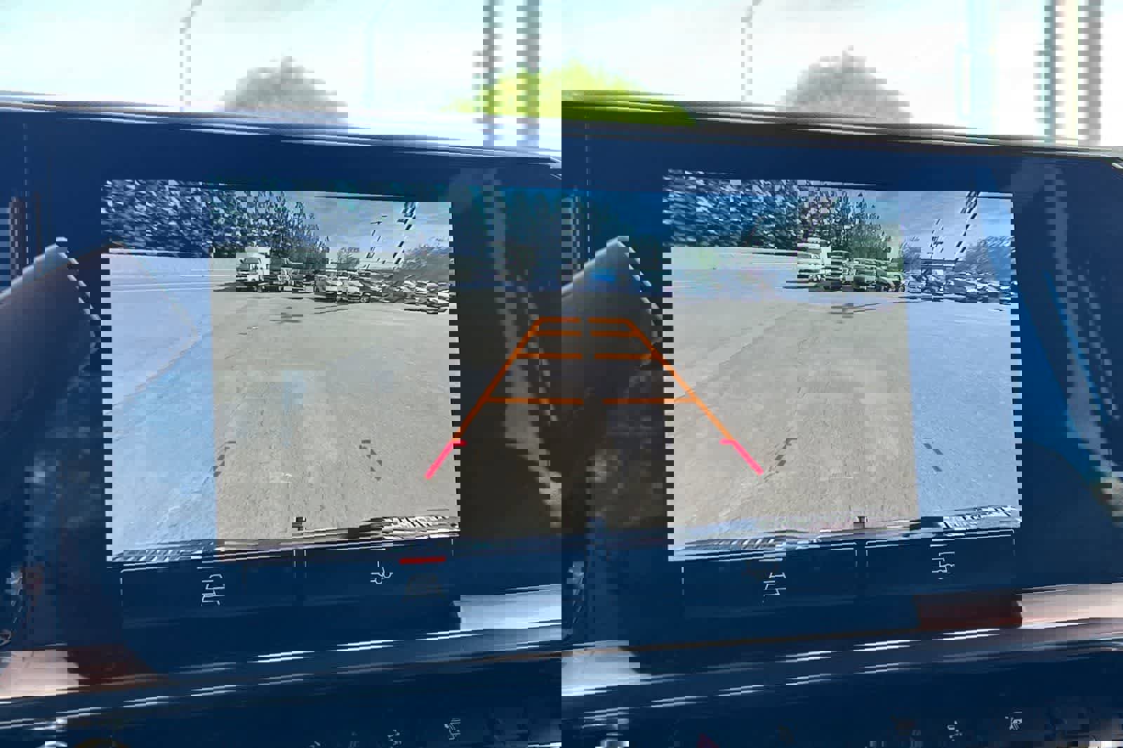 Used 2024 GMC Sierra 1500 SLT image 23