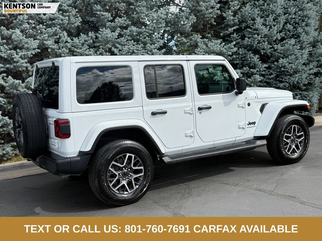 Used 2026 Jeep Wrangler Unlimited Sahara AWD/4WD image 8