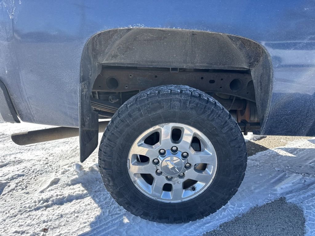 Used 2012 Chevrolet Silverado 2500 LT w/ Interior Plus Package image 11