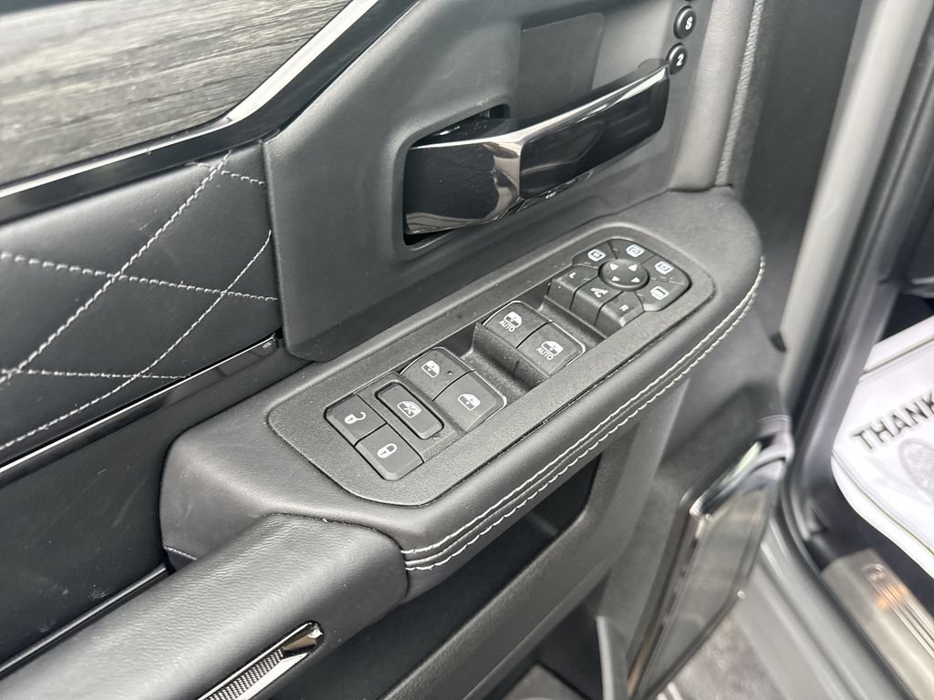 New 2026 RAM 2500 Limited AWD/4WD image 13