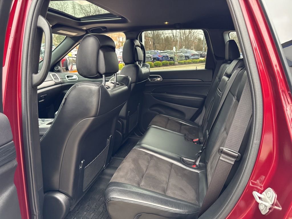Used 2020 Jeep Grand Cherokee Altitude image 15