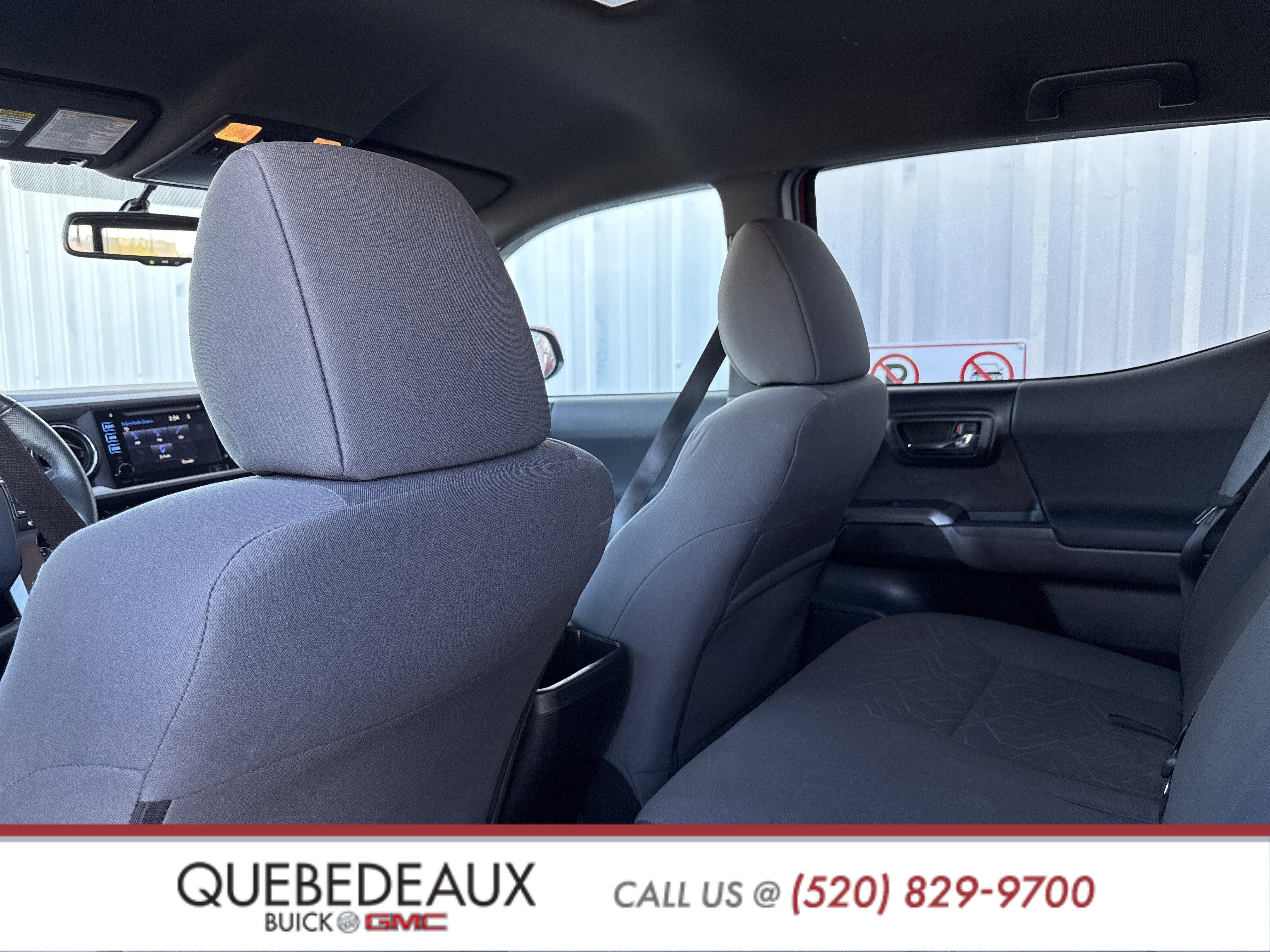 Used 2016 Toyota Tacoma TRD Sport image 25