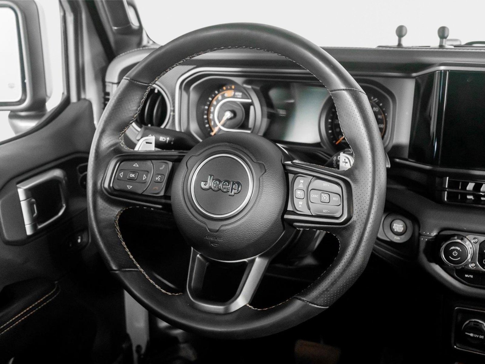 Used 2025 Jeep Wrangler Unlimited Rubicon 392 image 57