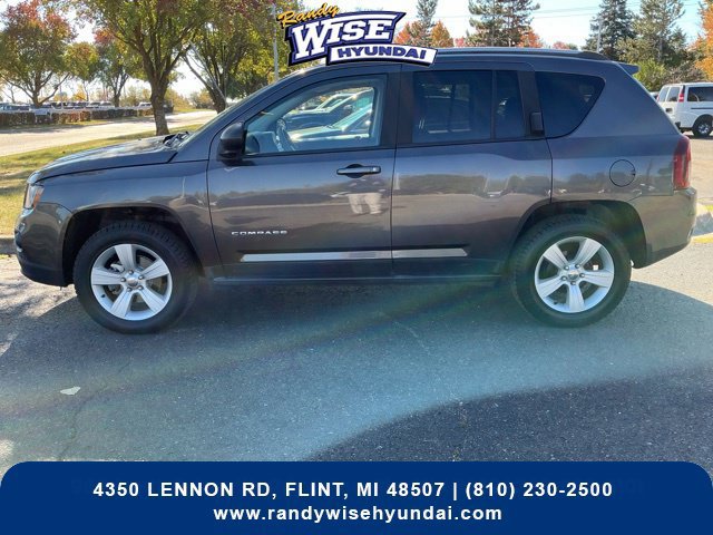 Used 2016 Jeep Compass Sport w/ Power Value Group AWD/4WD image 7