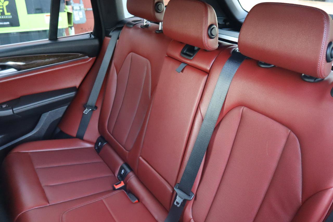 Used 2023 BMW X3 xDrive30i w/ Premium Package image 26