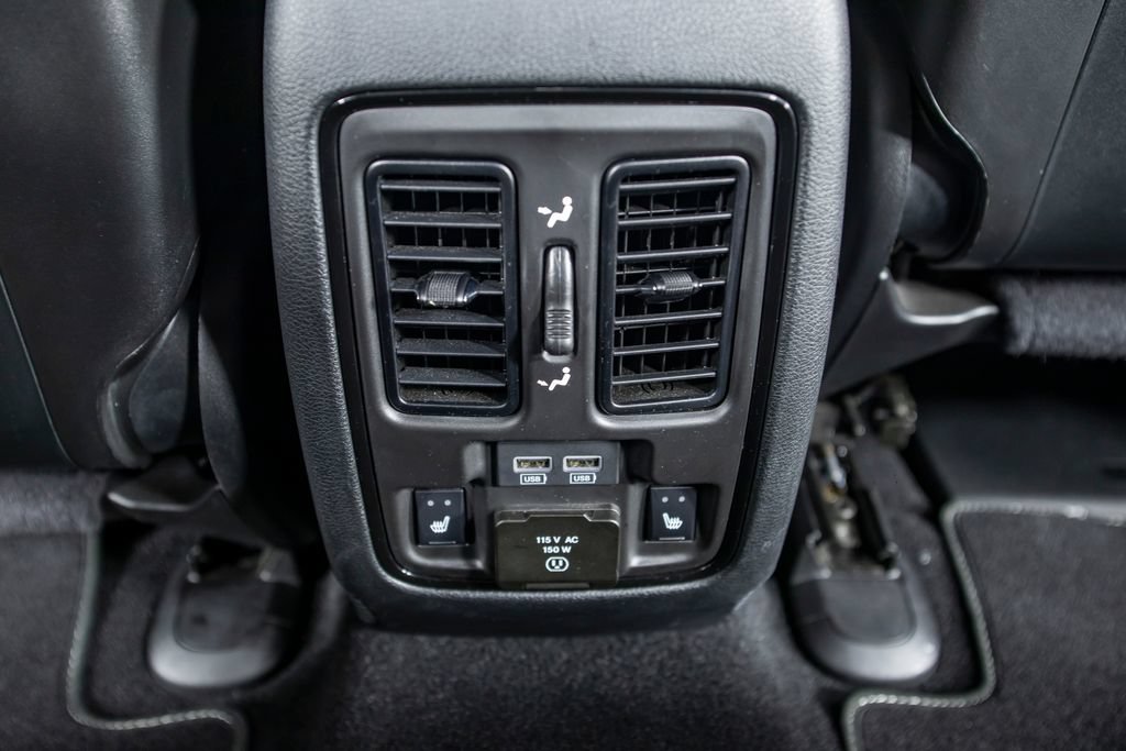 Used 2024 Dodge Durango SRT AWD/4WD image 38