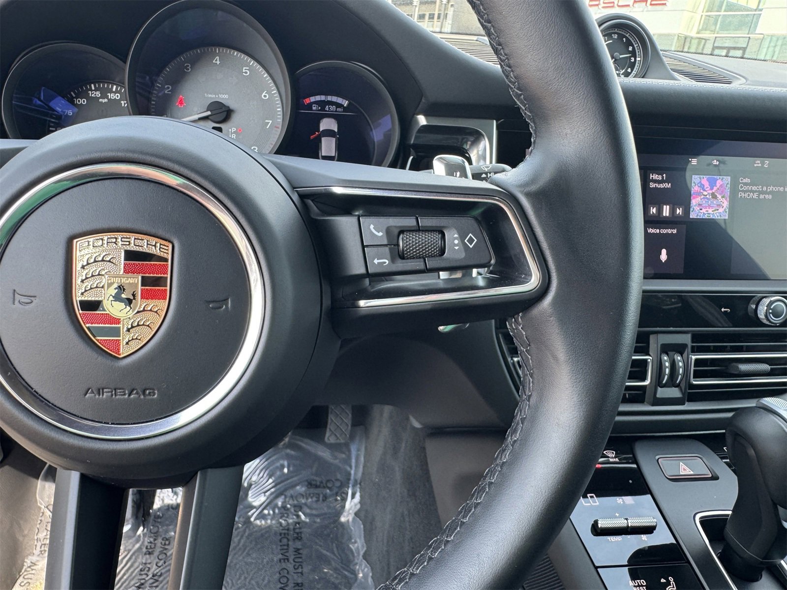 Certified 2024 Porsche Macan S image 20