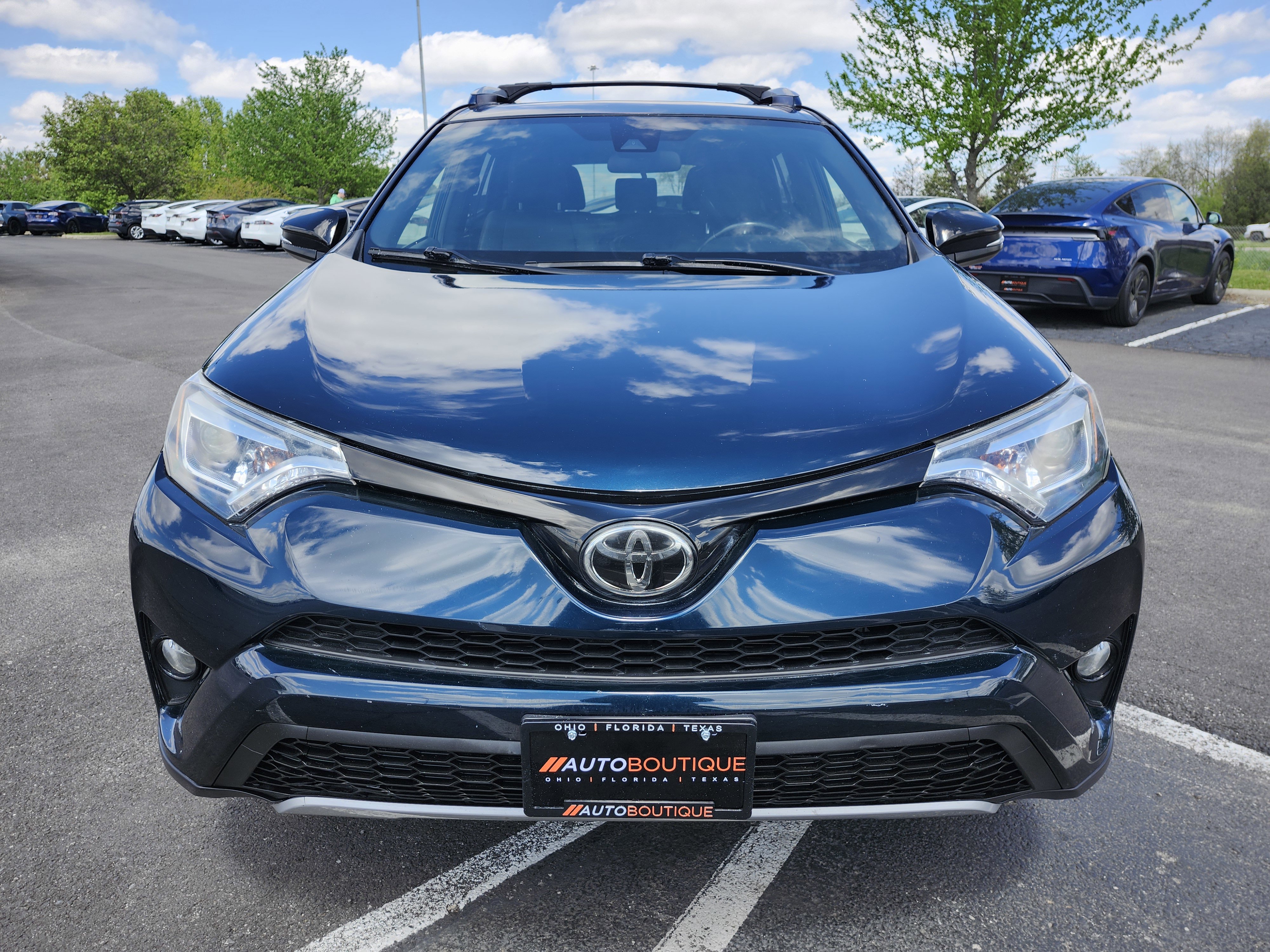 Used 2017 Toyota RAV4 SE FWD image 12