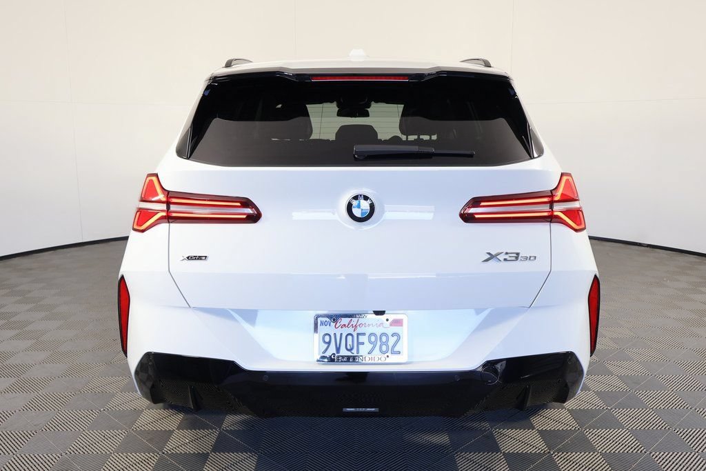 Used 2026 BMW X3 xDrive30i w/ Premium Package AWD/4WD image 5