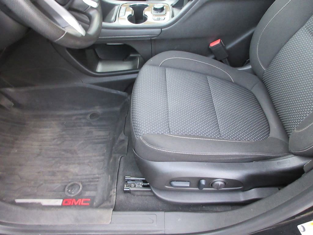 Used 2023 GMC Acadia SLE w/ Driver Convenience Package image 20