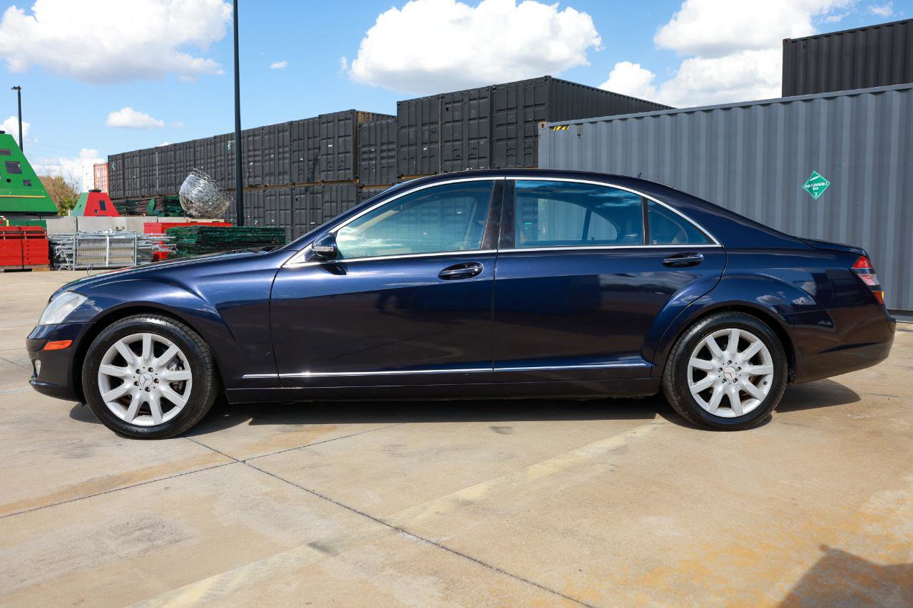 Used 2007 Mercedes-Benz S 550 image 3
